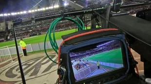 Los derechos de TV del fútbol local son objeto de una disputa entre la AFA y Disney.