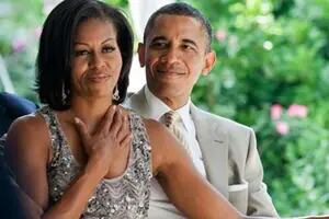 Los novedosos detalles en las pinturas de Barack y Michelle Obama que colgaron en la Casa Blanca