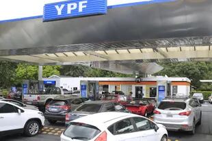 YPF aumenta sus precios. 