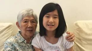 Emma Yang se crió con su abuela paterna hasta hace dos años, cuando se mudó de Hong Kong a Nueva York