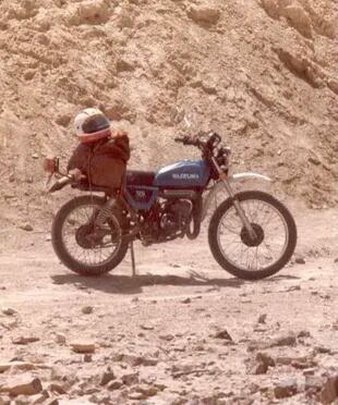 La primera moto de Ariel Giaccaglia: una Suzuki 125cc. Se la regaló su madre, en 1979.