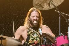 Figuras de la música despidieron a Taylor Hawkins, baterista de Foo Fighters