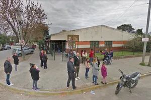 Un chico de 12 años llevó un arma a la escuela en Berazategui