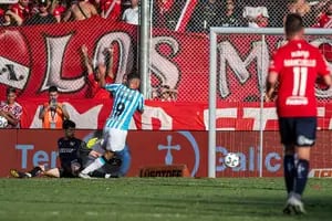 Asistencia top de Zuculini y grito de Maravilla: Racing le ganó a Independiente a lo grande