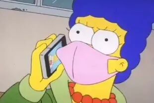 Todos los personajes continúan usando tapabocas por el coronavirus, incluso Marge