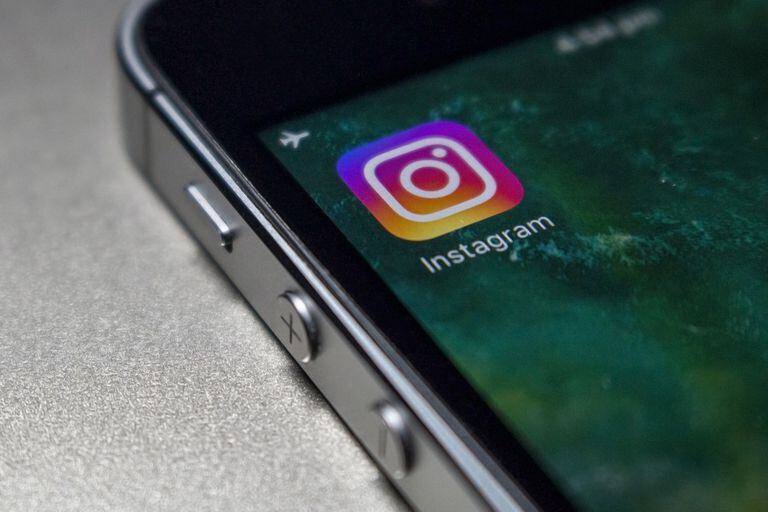 Instagram es una red social, pero permite mantener conversaciones privadas a través de los mensajes directos