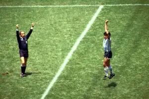 El adiós para el brasileño Arppi Filho y lo que le pedía Maradona durante la final ante Alemania