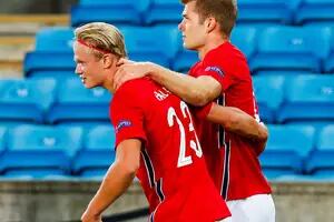 Liga de Naciones. Primer gol de Haaland en su selección mayor, pero cayó Noruega