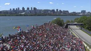 El circuito, lleno de gente y el espléndido día en Montreal