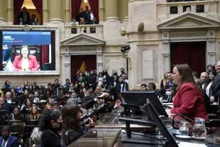 La Cámara de Diputados aceptó esta tarde por unanimidad la renuncia de Sergio Massa a su banca de legislador por la provincia de Buenos Aires