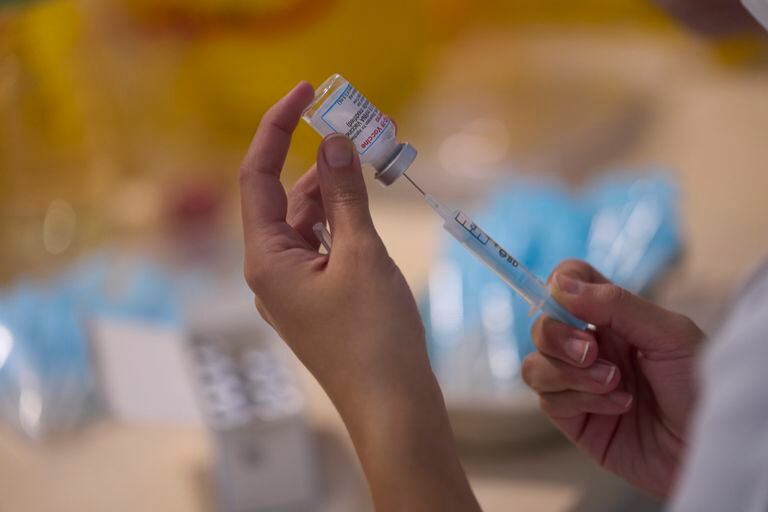 La OMS concluyó que la inmunidad de las vacunas contra el Covid dura hasta seis meses