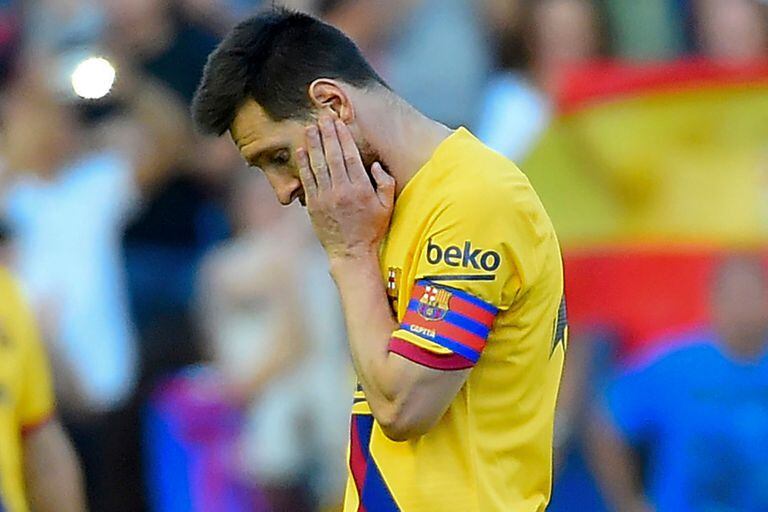 Fundación Messi: nuevos documentos complican al jugador y a su padre en la causa