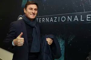 Zanetti y el scudetto de Inter. Del techo de Lautaro a la botellita milagrosa