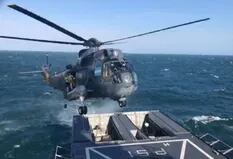Video: el impresionante aterrizaje de un Sea King en un patrullero océanico