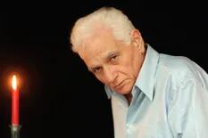 Jacques Derrida: 5 libros para conocer al filósofo, que hoy cumpliría 90 años