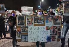 En Tucumán embargaron las cuentas de Adhemar y en Catamarca hubo tiros en una protesta de damnificados
