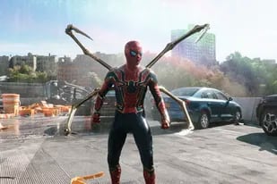 Pistas, guiños, certezas (y dudas) que dejó el nuevo tráiler de Spider-Man: sin camino a casa
