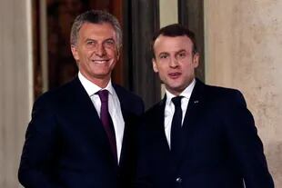 Macri y Macron, en su última reunión en París, acordaron la venta de los caza franceses