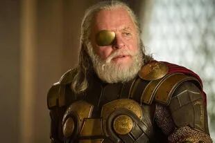 Fue Kenneth Branagh el que le propuso al ganador del Oscar, Anthony Hopkins interpretar a Odín en el universo de Thor. 
