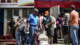 El racionamiento se profundiza en la venta de comida, en Caracas