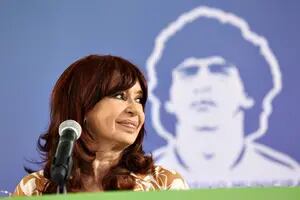 Plager criticó el homenaje a Maradona y otros jugadores en el acto de Cristina