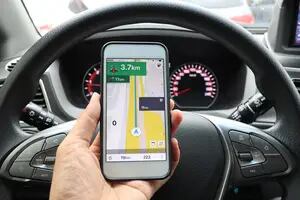 Cómo usar mejor Google Maps y Waze y qué ocurre con las "zonas peligrosas"