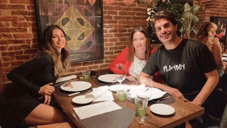 China Suárez cenó en un conocido restaurante de la capital española junto a su amigo Juan Manuel Cativa, dueño de la peluquería Mala