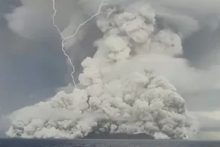Erupción en Tonga.