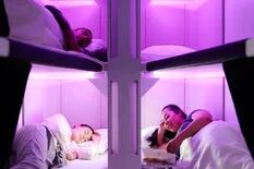 Por primera vez, una aerolínea ofrecerá camas para los pasajeros de clase económica