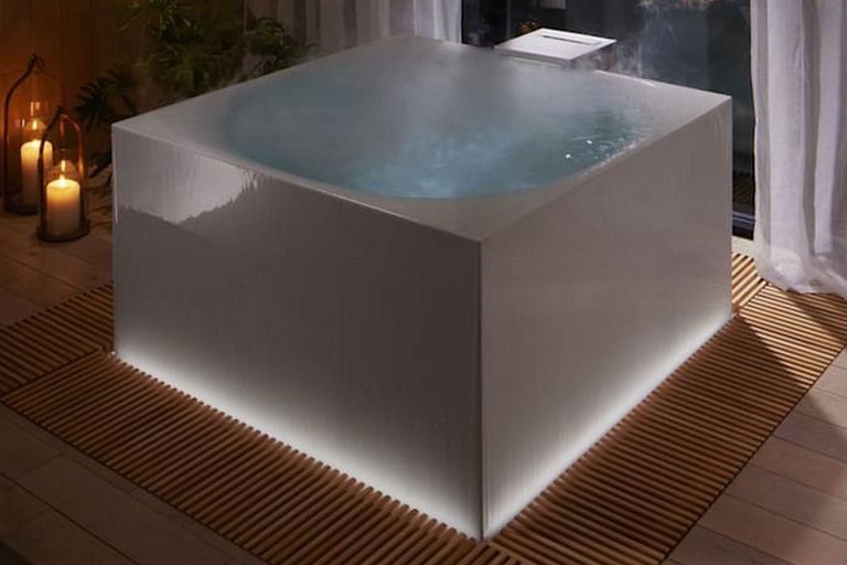 Esta bañadera agrega efectos de niebla, aromas y luces
