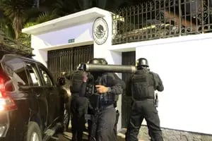 México exige la suspensión de Ecuador de la ONU por la irrupción en su embajada en Quito