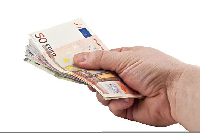 Renta básica: por un experimento, Alemania entrega 1200 euros por mes a 122 personas por no hacer nada