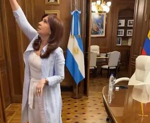 Cristina Kirchner en su despacho del Senado