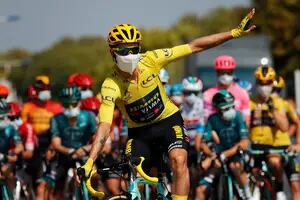 Tour de Francia. Un jefe de equipo expulsado por "agresión, insultos y amenazas"