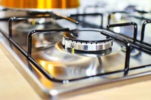 Cómo eliminar la suciedad del horno con seis trucos caseros