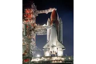 El Space Shuttle llevó a bordo hasta siete astronautas a la vez. En total, 355 personas volaron en el transbordador