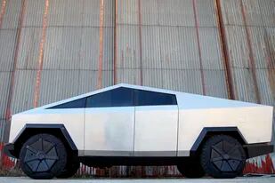 El fundador y CEO de la firma aseguró también que la producción en serie de su vehículo futurista tendría lugar en 2022