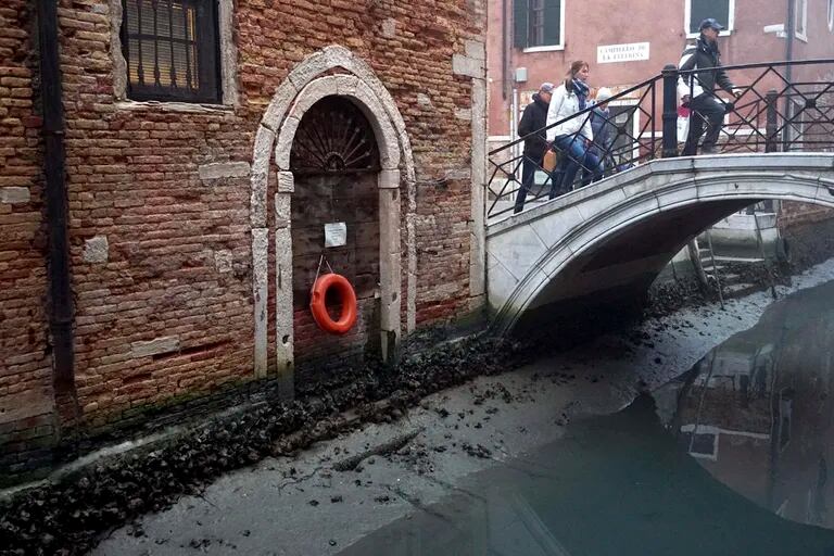 With no snow in the Alps and no water in Venice, Italy faces a fresh drought warning