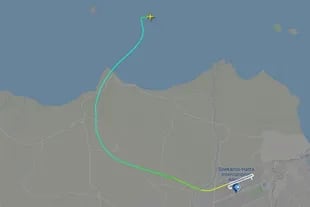 El avión de la empresa Sriwijaya Air desapareció minutos después de partir del aeropuerto de Yakarta, Indonesia.