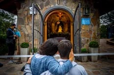 Por qué la Iglesia avaló las "apariciones" de la Virgen en San Nicolás, y no las que dicen ocurrir en Salta