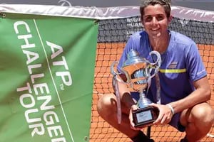 Díaz Acosta, de jugar para 10 personas a llenar la Catedral del tenis  argentino - LA NACION
