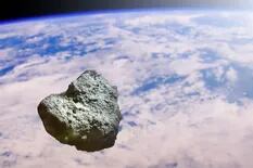 Advierten que un asteroide pasará “extraordinariamente” cerca de la Tierra hoy