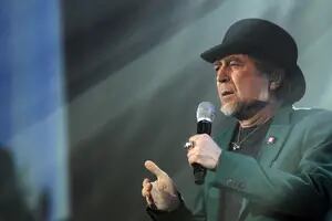 Joaquín Sabina fue dado de alta después de once días de internación