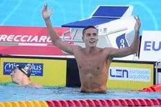 El nuevo monstruo de la natación: tiene 17 años, rompió una marca mundial y se cree "salvaje"