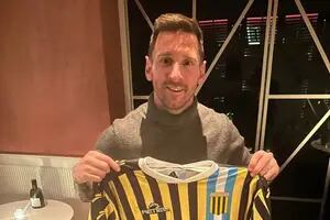 Lionel Messi es la nueva mascota de Almirante Brown y se convirtió en viral