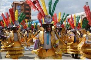Morenada, la centenaria danza folclórica por la que luchan Bolivia y Perú