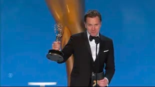 Ewan McGregor en el 2020 viajó en moto como un desconocido por Latinoamérica, en 2021 recibió el premio Emmy al mejor actor  por Halston