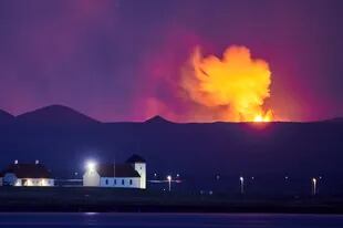 Esta foto tomada el 5 de mayo muestra el horizonte de la capital de Islandia, Reykjavik