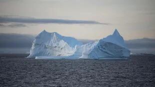 La barrera de hielo Larsen C en la Antártida se prepara para desprender un área de más de 5.000 kilómetros cuadrados tras el sustancial crecimiento de la grieta