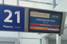 "¿Podré salir del aeropuerto?" El viaje a Chile, un vuelo colmado de confusión
